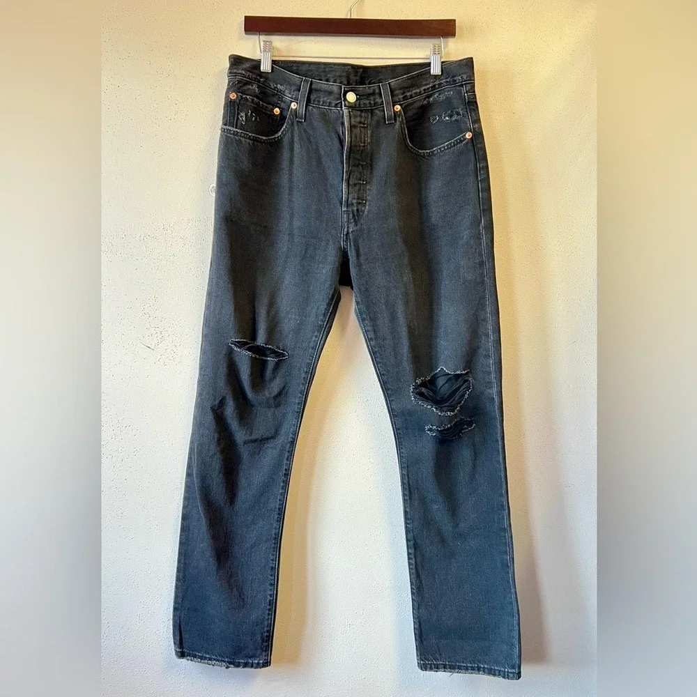 Levis 501 Original Fit Distressed‎ Faded Black Straight Leg Jeans Mens 31x30 EUC